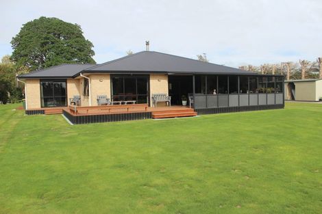 Photo of property in 2 Joll Street, Waitara, 4383