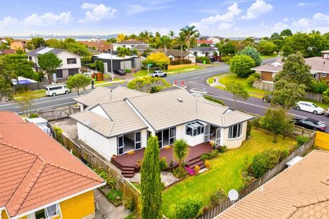 Photo of property in 1 Picasso Drive, West Harbour, Auckland, 0618