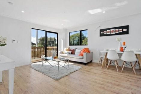 Photo of property in 1b Kairanga Street, Mangere East, Auckland, 2024