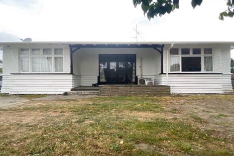 Photo of property in 68 Chelwood Street, Takaro, Palmerston North, 4412
