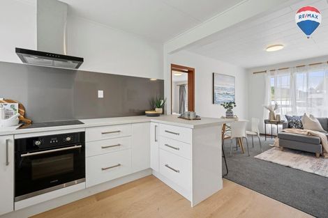 Photo of property in 87a Main Road, Wainuiomata, Lower Hutt, 5014