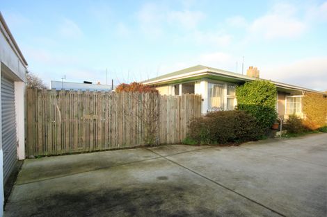 Photo of property in 2/83 Roberta Drive, Somerfield, Christchurch, 8024