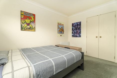 Photo of property in 5 Radstock Grove, Churton Park, Wellington, 6037