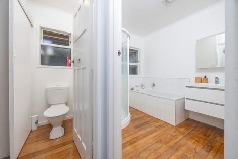 Photo of property in 387 Christie Avenue, Te Awamutu, 3800