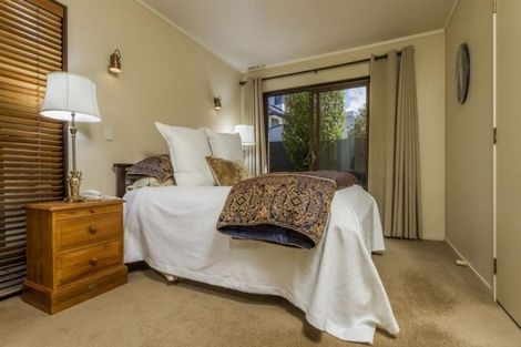 Photo of property in 2c Braemar Road, Castor Bay, Auckland, 0620