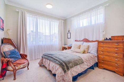 Photo of property in 50 Landmark Terrace, Orewa, 0931