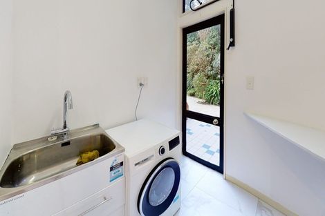 Photo of property in 65 Nevay Road, Miramar, Wellington, 6022