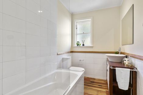 Photo of property in 60 Fox Street, Ngaio, Wellington, 6035