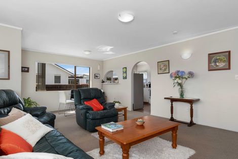 Photo of property in 1/4 Solway Place, Mount Maunganui, 3116