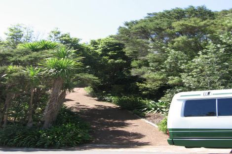 Photo of property in 28 Abbeygate Street, Birkdale, Auckland, 0626