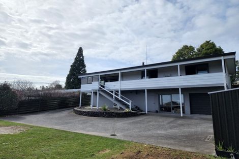 Photo of property in 32 Victory Street, Welcome Bay, Tauranga, 3112