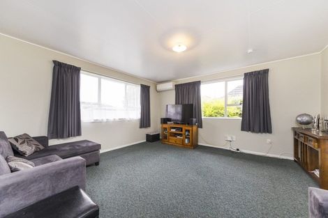 Photo of property in 15 Meadowbrook Drive, Cloverlea, Palmerston North, 4412