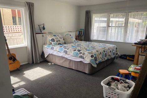 Photo of property in 152 Muritai Road, Eastbourne, Lower Hutt, 5013