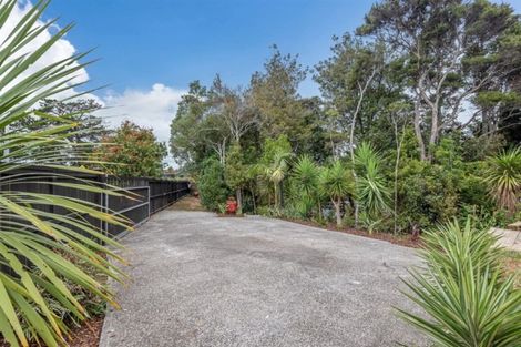 Photo of property in 86 Rangatira Road, Beach Haven, Auckland, 0626