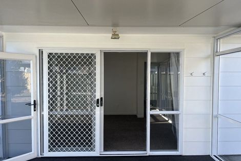 Photo of property in 144 Bartholomew Road, Levin, 5510