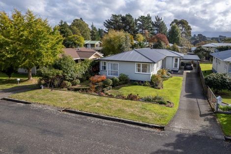 Photo of property in 29 Ranfurly Street, Dannevirke, 4930