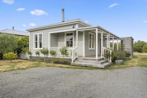Photo of property in 6 Esther Street, Martinborough, 5711