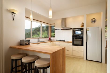 Photo of property in 19 St Omer Road, Saint Omer, Picton, 7282