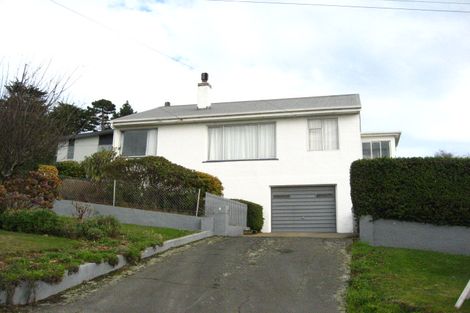 Photo of property in 4 Featherston Street, Macandrew Bay, Dunedin, 9014