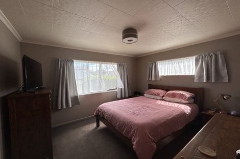 Photo of property in 13 Scaife Place, Wanaka, 9305