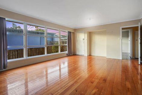 Photo of property in 1/31 Raines Avenue, Forrest Hill, Auckland, 0620