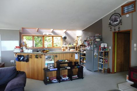 Photo of property in 408 Thames Coast Sh25 Road, Te Puru, Thames, 3575