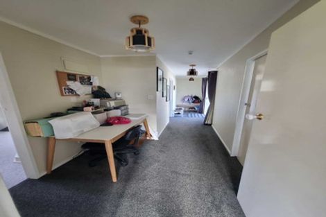 Photo of property in 473 Tararua Road, Levin, 5571