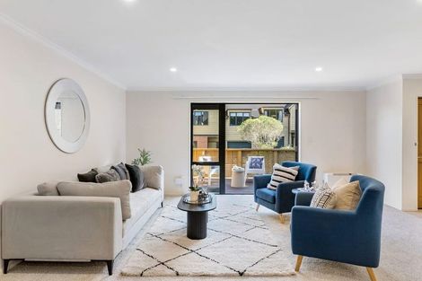 Photo of property in 44 Futuna Close, Karori, Wellington, 6012