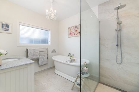 Photo of property in 60 Te Ranga Memorial Drive, Pyes Pa, Tauranga, 3112