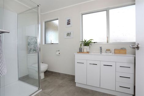 Photo of property in 3 Meads Place, Bulls, 4818