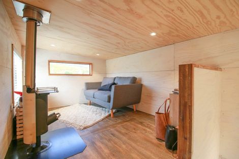 Photo of property in 5 Budd Street, Bluff, 9814