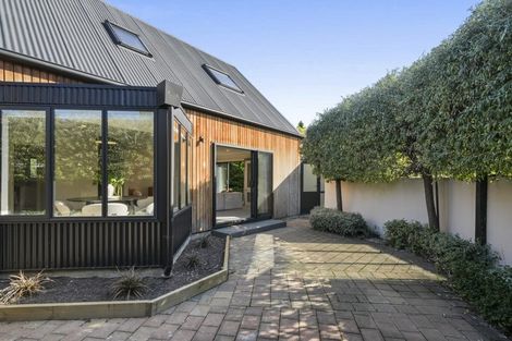 Photo of property in 3/48 Mcfaddens Road, St Albans, Christchurch, 8052