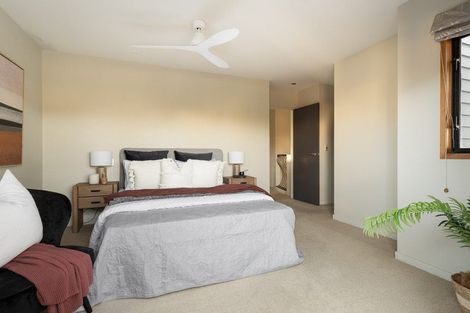 Photo of property in 284 Oceanbeach Road, Mount Maunganui, 3116