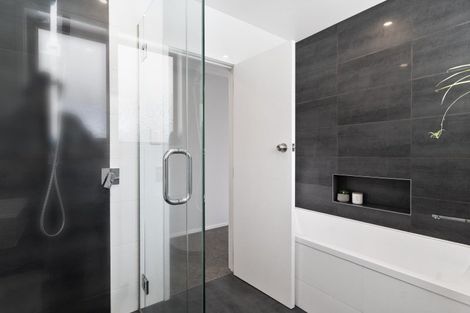 Photo of property in 1 Oak Street, Masterton, 5810