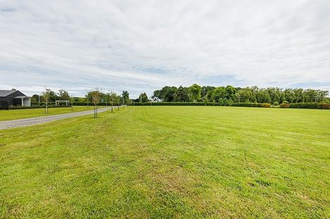 Photo of property in 167 Oroua Road, Kairanga, Palmerston North, 4475