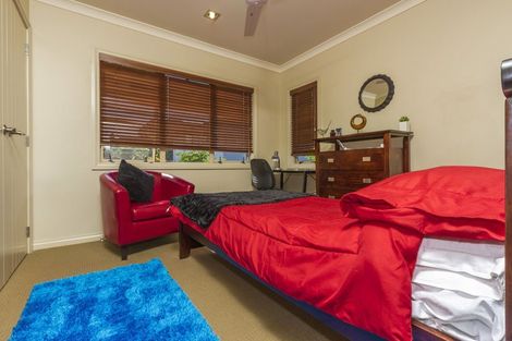 Photo of property in 58 English Oak Drive, Schnapper Rock, Auckland, 0632