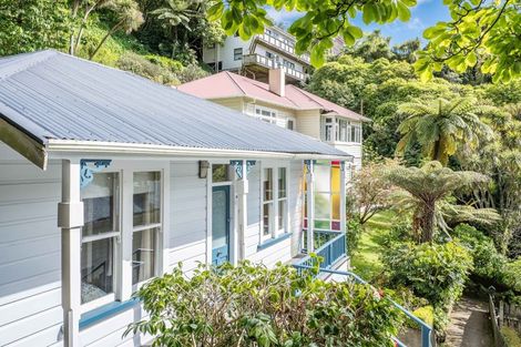 Photo of property in 205 Glenmore Street, Kelburn, Wellington, 6012