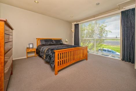 Photo of property in 24 Zabeel Crescent, Takanini, 2112