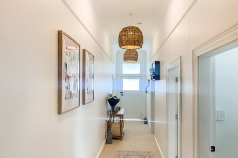 Photo of property in 10 Manila Street, Dannevirke, 4930