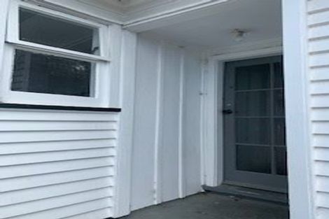 Photo of property in 2/23 Pitcairn Crescent, Bryndwr, Christchurch, 8053