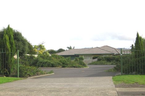 Photo of property in 5/72 Swanson Road, Henderson, Auckland, 0610
