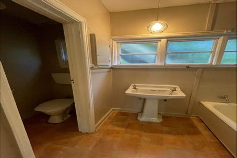 Photo of property in 170 Papanui Road, Merivale, Christchurch, 8014