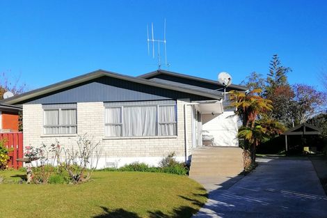 Photo of property in 14 Mclaren Place, Chedworth, Hamilton, 3210