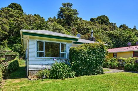 Photo of property in 65 Hair Street, Wainuiomata, Lower Hutt, 5014
