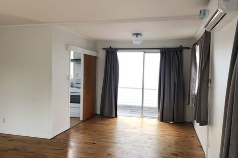 Photo of property in 53 Blakeborough Drive, Forrest Hill, Auckland, 0620