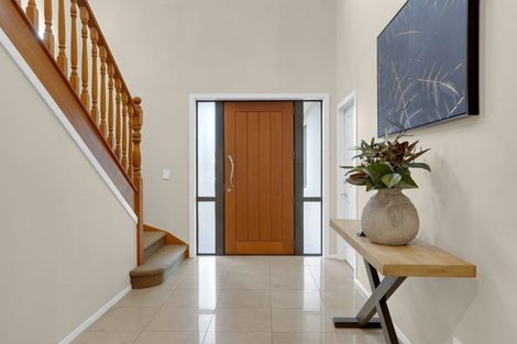 Photo of property in 25 Langdale Court, Huntington, Hamilton, 3210