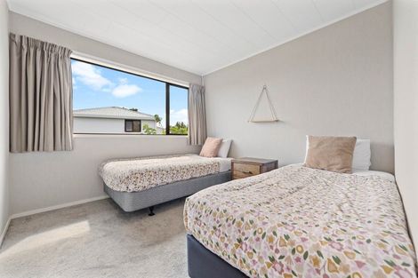 Photo of property in 73 Chesham Avenue, Richmond Heights, Taupo, 3330