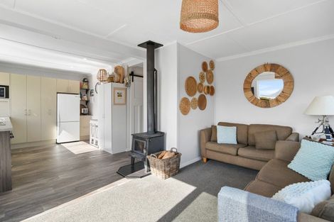 Photo of property in 1406 Coast Road, Karitane, Waikouaiti, 9471