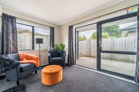 Photo of property in 67 Farmer Crescent, Taita, Lower Hutt, 5011