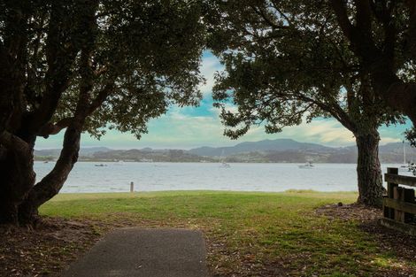 Photo of property in 185 Omaha Drive, Omaha, 0986